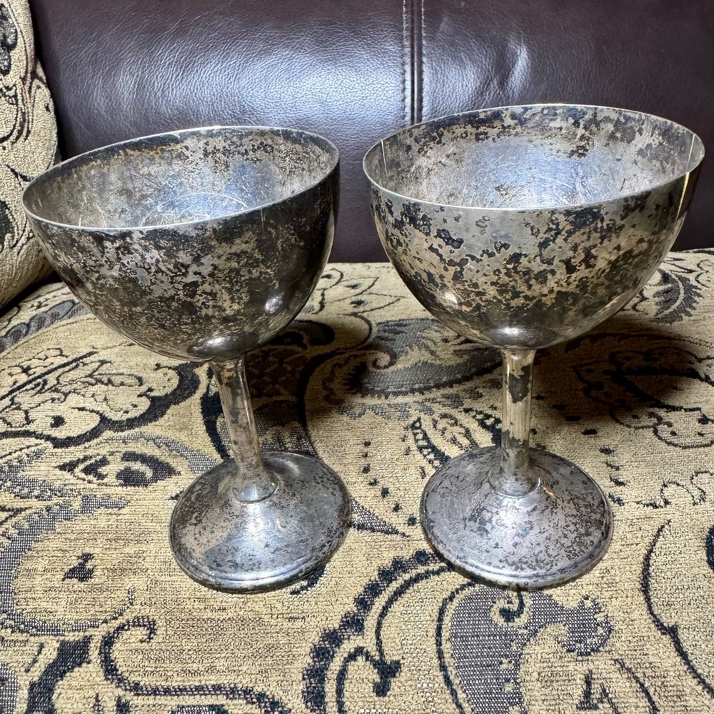 Antique Elegant Silver Drinkware Goblets for Dining